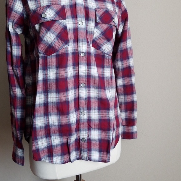 Plaid button up shirt - Picture 4 of 6